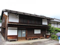 脇本陣奥谷に付属する南木曽町歴史資料館
南木曽町や木曽路の歴史、町並み保存運動、全国の町並みなどの資料を模型や映像を用いて分かりやすく展示しています。