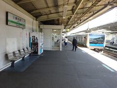 石川町駅から４駅、新杉田駅で下車。