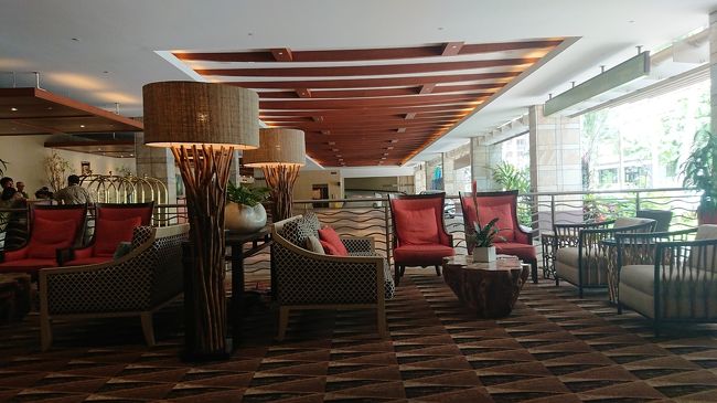 格安ツアーにて今回は<br />アロハタワーの6階でした<br />