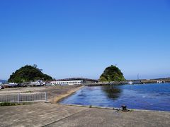 若狭湾へと参りました。
お天気がいいので、海が綺麗だこと。。