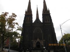 「セントパトリックス大聖堂」
1858年に着工し1939年完成した
オーストラリア最大ゴシック建築の
ローマ・カトリックの大聖堂。

