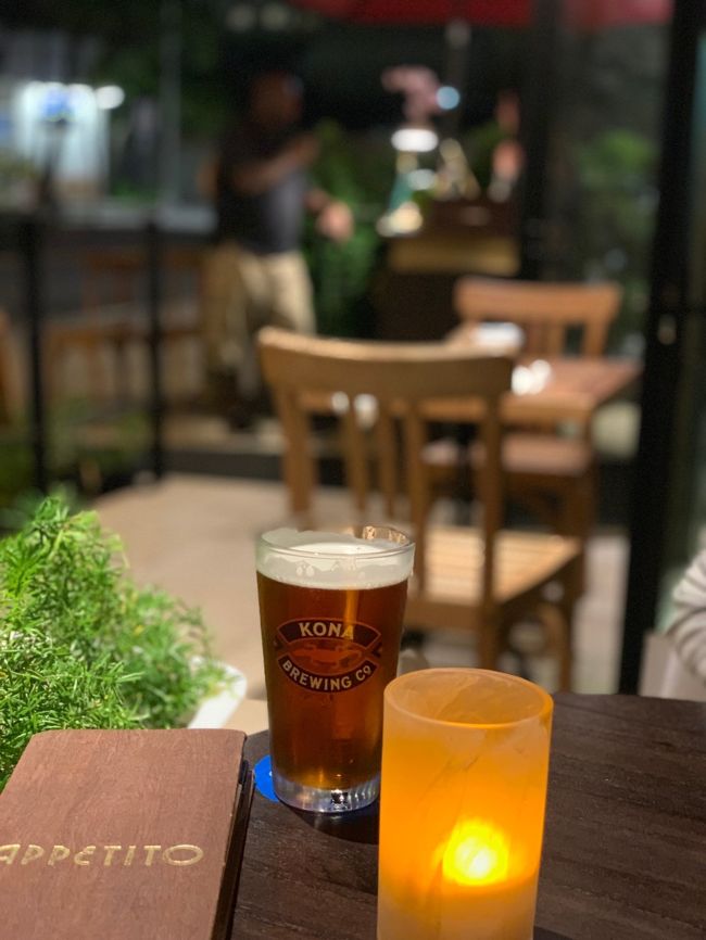 コナビールも絶品<br />ホテルまでは徒歩で5分くらいだから、ほろ酔い気分で帰りました(^O^)<br />でも裏道の人通りの少ないところは避けて行かないとね。<br />続きはまたあとで・・・
