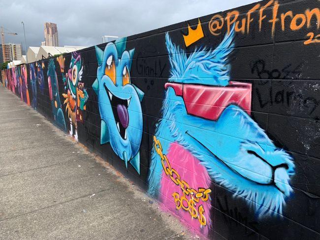 色彩豊かで明るい気持ちになれる