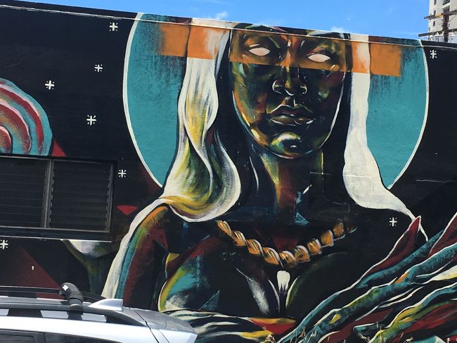 コンセプトがよくわからない絵が多い