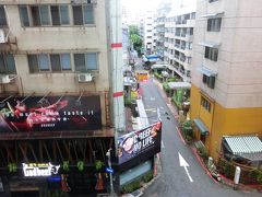 サンワールドダイナスティ台北の朝。
窓の外は、こんな景色。