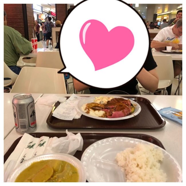夫は<br />タイ料理屋。<br />イエローカレー<br />普通に美味しいです♡<br /><br />沢山海で泳いだので<br />早めに就寝しました。