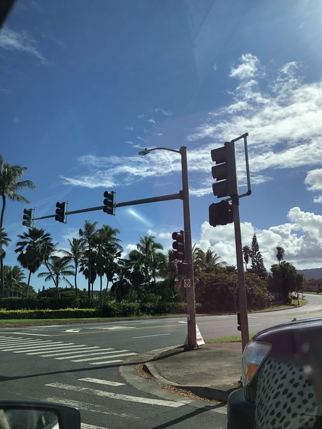 ワイケレアウトレットを出る頃には<br />先ほどの雨が嘘のような快晴！