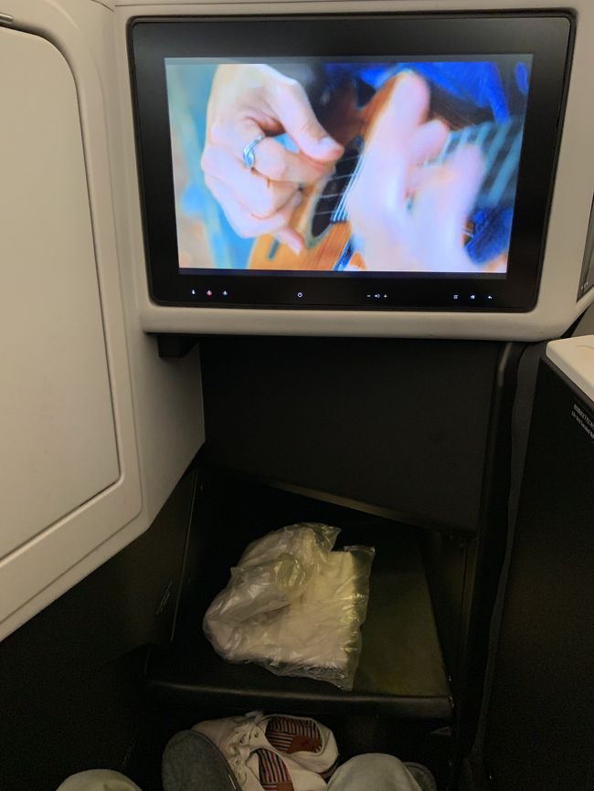 足元はこんな感じです。快適！