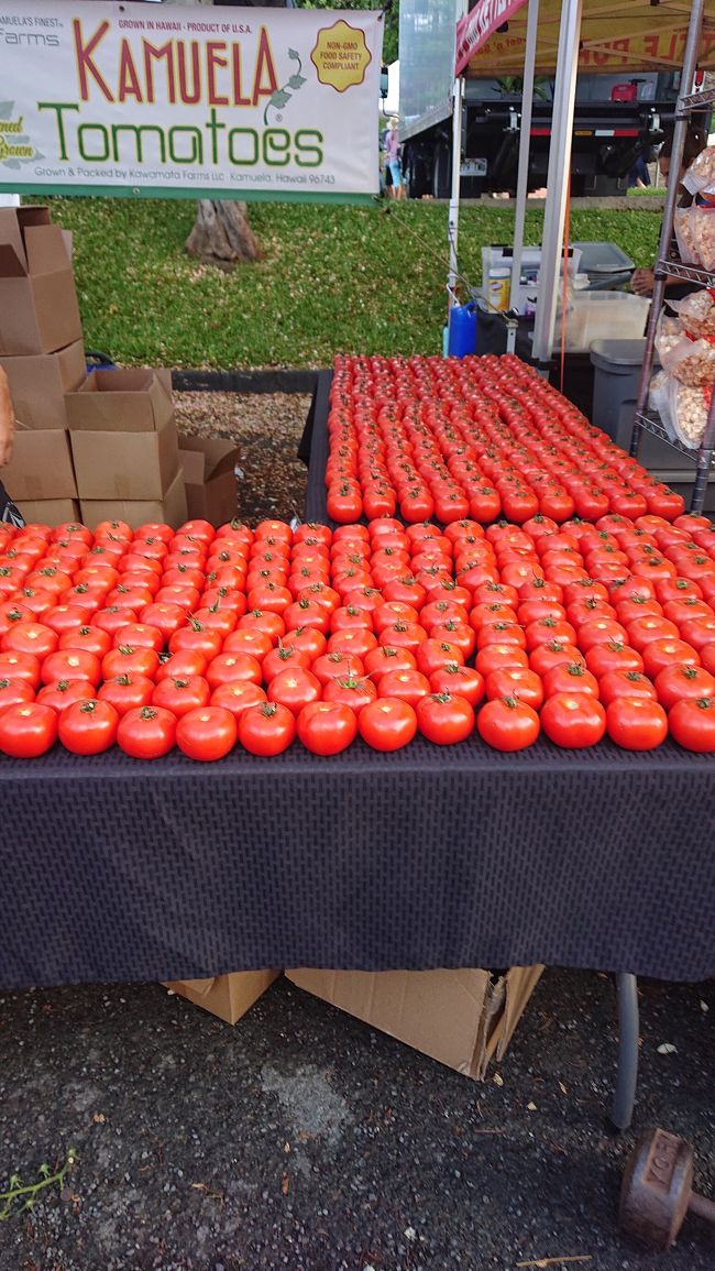 トマトを一つ買って・・笑