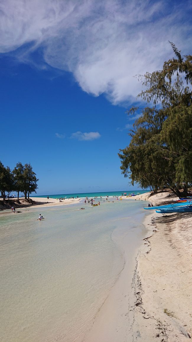 砂がサラサラ過ぎて、気が付くと身体のいたるところにくっついているけど～嫌じゃないくらい青い空と海にやられちゃう(*^。^*)