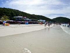 【Ko Rang:ラン島／パタヤ】

着きました...「Tawaen Beach：ターウェン海岸」