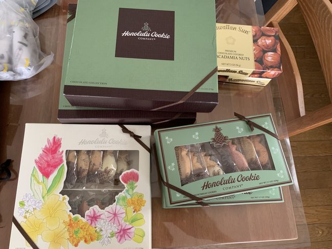 食後ホノルルクッキーカンパニーに寄りクッキー買い上げ