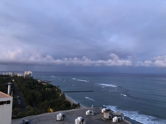 いつもの変わらない<br />ワイキキの朝。