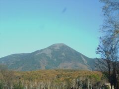 見えているのは蓼科山だ。