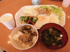 弘前の東横インの朝
無料朝食を　東北に来てようやく食べるとになりました

色々載ってますね