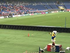 天気が悪くてもマリノス君は元気です。