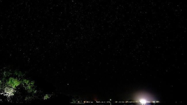 やっぱりブログにアップすると見えなくなっちゃうけど、また星の撮影しました。<br />ちなみに翌日の3時に一旦起きての撮影(笑)