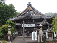 伊奈波神社に向かう参道沿いにあるのが岐阜善光寺。
伊奈波神社の帰りに参拝。
