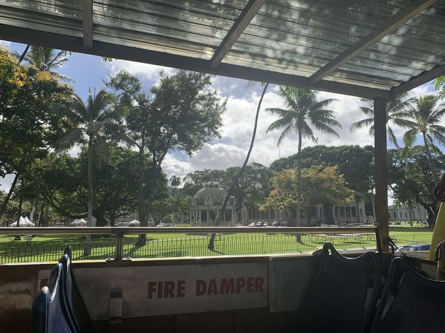 これは何だか忘れました。<br />ここに来る間、歩行者に向かって乗車時に渡された笛を鳴らすのですが、最初照れくさくてなかなか出来なかったけど、徐々に慣れてきてみんなで吹きまくってました(^｡^)