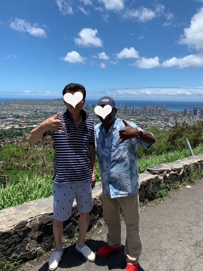 私たちだけだったのでゆっくり撮影できました。<br />ドライバーとも記念撮影！<br />ドライバーさんは気さくな方で、楽しくツアーを回ることが出来ました。