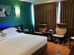 3年前にもチェンマイ・パタヤの帰りに泊まった、
「ホテル マーメイド バンコク」
今回はここに2泊してパタヤに移ります。