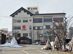 松が岬公園と米沢駅とのちょうど中間あたり・・・米沢牛のレストラン、金剛閣にやってきました。