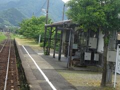 そしてこの駅も、