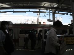 自由が丘。

大井町線でも通ったから本日２度目。

ここでどっと人が降りる。