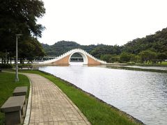 　公園を散策。シンボルともいえる錦帯橋を撮影。