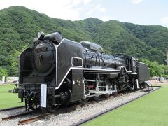 9：20にチェックアウトし、水上駅9：40着の宿の車で送って貰いました。
新幹線の「上毛高原駅」まででも送ってくれます。
ランチまで時間があるので駅前のＳＬを見学。