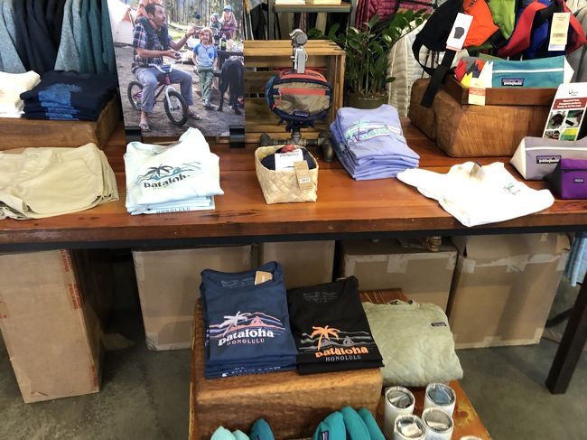 お目当ての「Pataloha」のＴシャツです。<br />夕方、相棒と再び訪問するため、商品の確認です。<br />