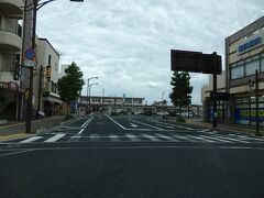 来た道を帰ります。
再び島根県に入り、益田駅の前を通過。