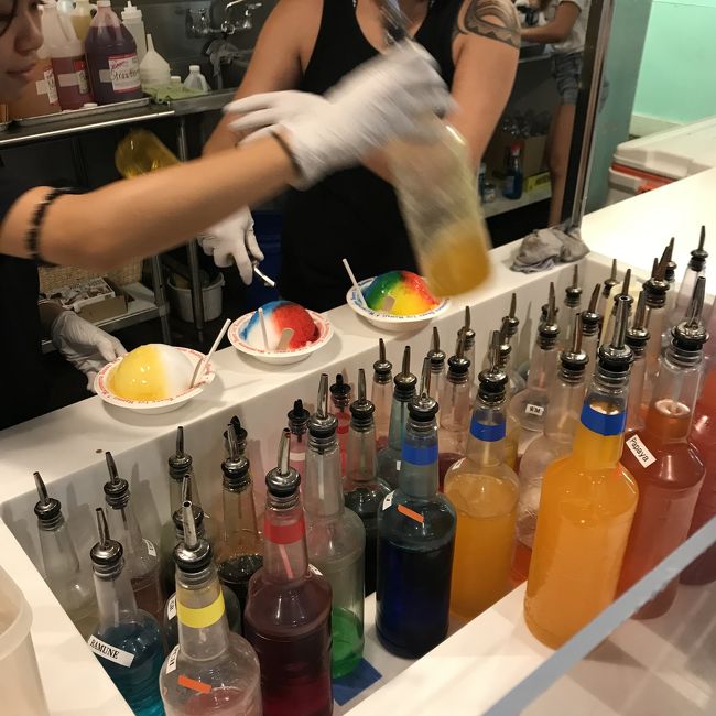 カラフルなシロップたち。