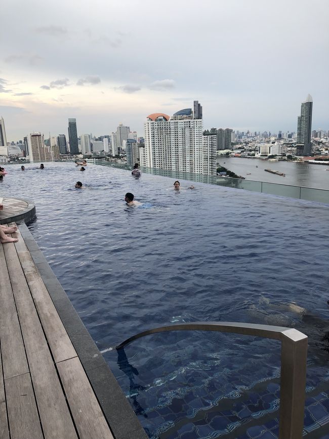 洋服をきていても寒くなってきたのでここらへんで退散致します。<br />そんなこんなで、部屋に戻ってのんびりしていたら朝まで寝てしまう大失態で本日これにてお終い。<br />４日目へ