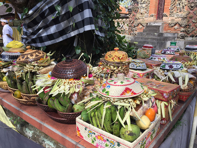お寺へ持って行くお供え物