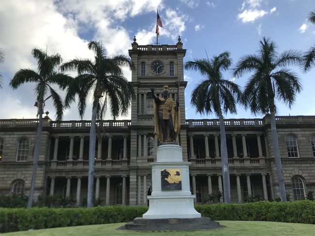 そしてテクテク歩いて、、<br />カメハメハ大王さん～<br />何気に初ご対面です。