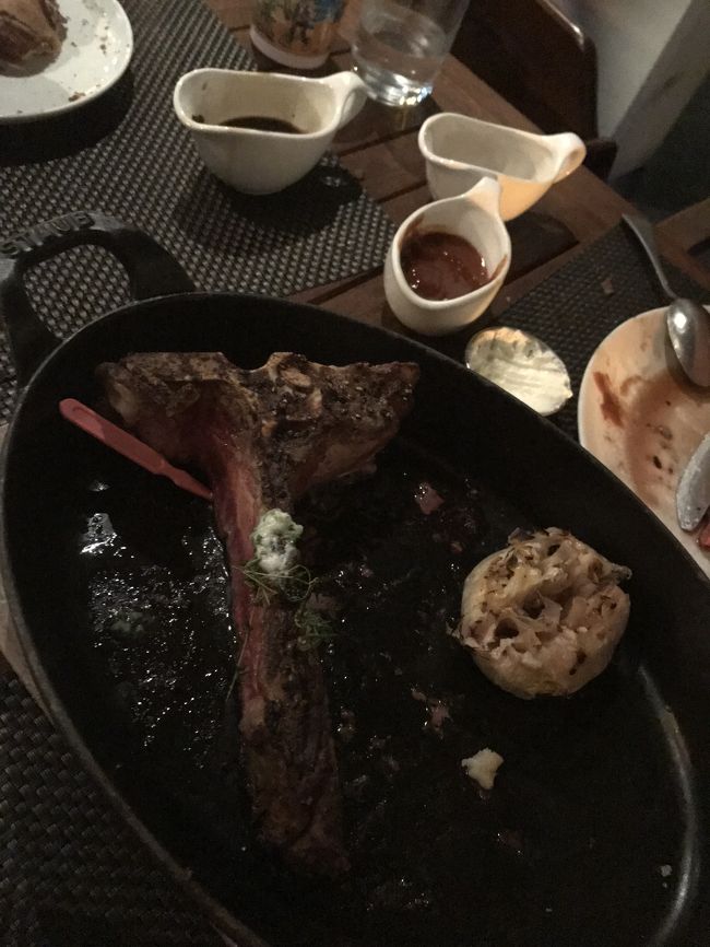 Tボーン残骸<br /><br />弾力があって、肉のうまみを堪能できました！