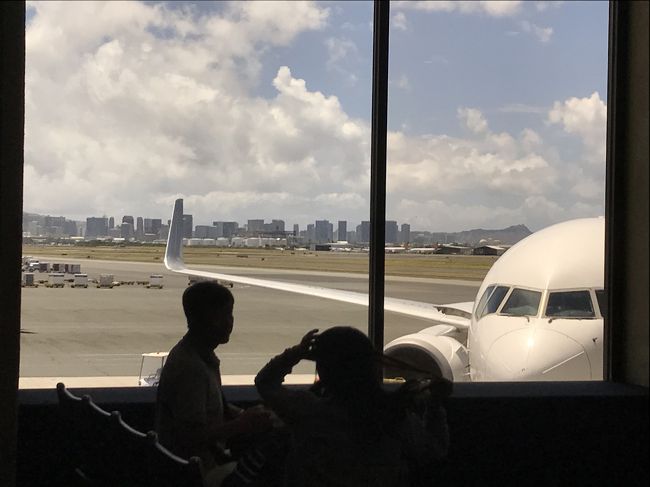 そして空港に到着☆<br />11:35発のJL785で成田へ戻りました～