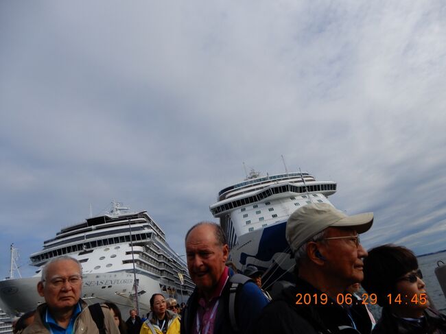 リーガル・プリンセス号　バルト海周遊クルーズ<br />エストニア・タリン港