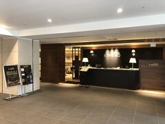 東京・外苑前『HOTEL ALLAMANDA AOYAMA』1F【IL PINOLO】

2019年6月1日、【イルピノーロ】青山が『ホテルアラマンダ青山』の
1階にオープンしました。

【イルピノーロ】銀座は数回利用したことがあります。
大阪梅田や、横浜などにも店舗があります。

＜営業時間＞
ランチタイム 11:00～15:00（L.O.14：00） / 
17:30～23：00（L.O.21：00）

http://www.il-pinolo.com/