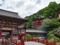 温泉にもつかり、
陶器を買い漁り、
神社参拝もできて
いい旅でした！