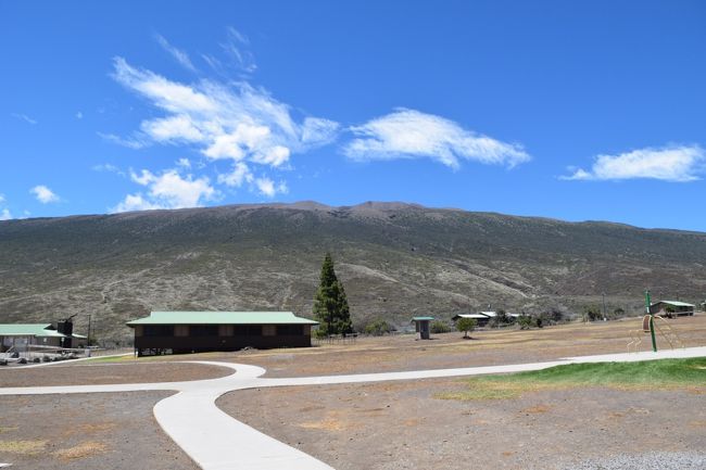 何にもない公園でトイレ休憩。<br />何にも無いけど、なんかすごく広大で景色がすごく良かった！