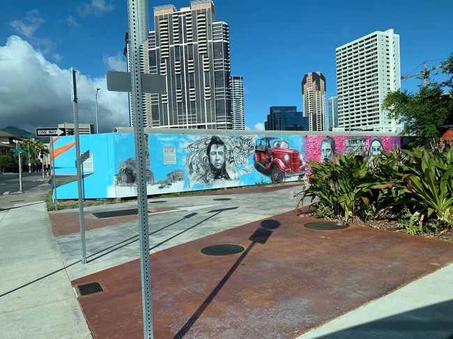 カカアコ地区にはウォールアートが沢山。4日目にセグウェイのツアーに参加する予定です。