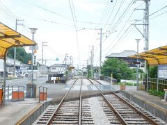 　路面電車は隣駅まで短いのですが、途中の清和学園前～一条橋は60mしかなくて、日本一短い駅間としてちょっとだけ有名。本当に笑っちゃうほど短かったです。 

