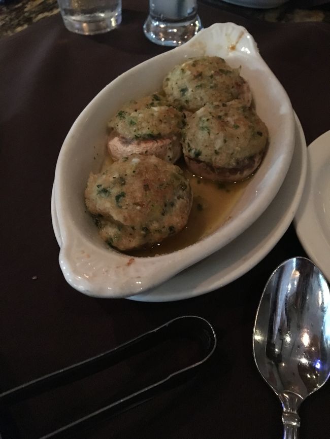 マッシュルームのクラブミート載せ、美味い！