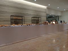 ホテルシーモア内パン屋TETTI BAKERY＆CAFE