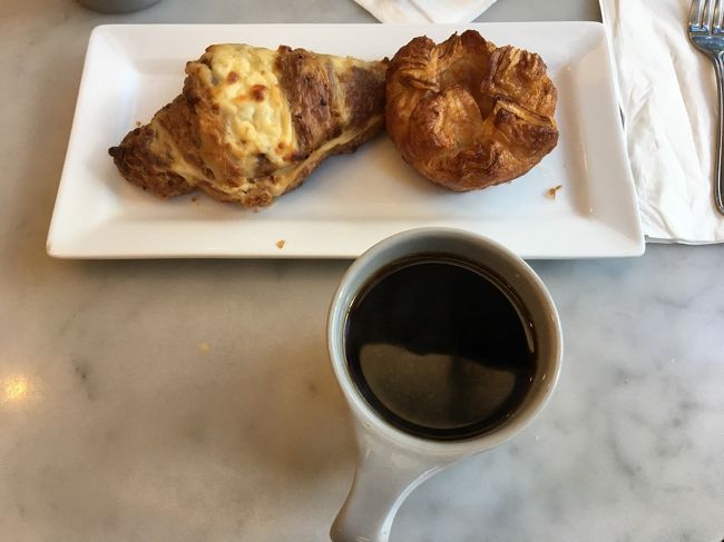 ハムとチーズのクロワッサンが美味しかったー。ちょっと値段は高いけどおススメです。