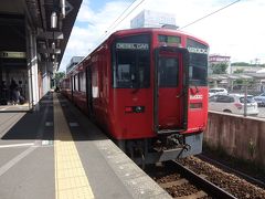 久留米9:07>>久大本線日田行き>>日田10:17

赤色の2両編成のディーゼルカーで出発