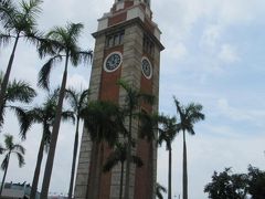 九広鉄路時計台（香港時計台）スターフェリー乗り場の前にいつもかっこよく建っている。1915年建立で高さ44メートル。赤レンガのこれ見ると「あ～香港～」って感じる。
