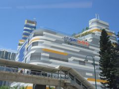 すぐそばのシティゲートアウトレット (東薈城名店倉)に行きました。